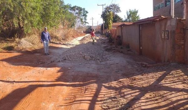 Imagens da Recuperação das estradas que ligam Velame a Capão da Gamela e Serra do Queimadão 