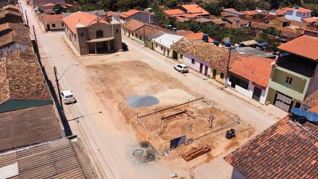 Construção da Praça da Lagoa da Boa Vista