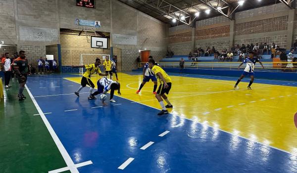 Nos dias 30 de junho e 01 de julho, aconteceu a quinta rodada do Campeonato Municipal de Futsal!